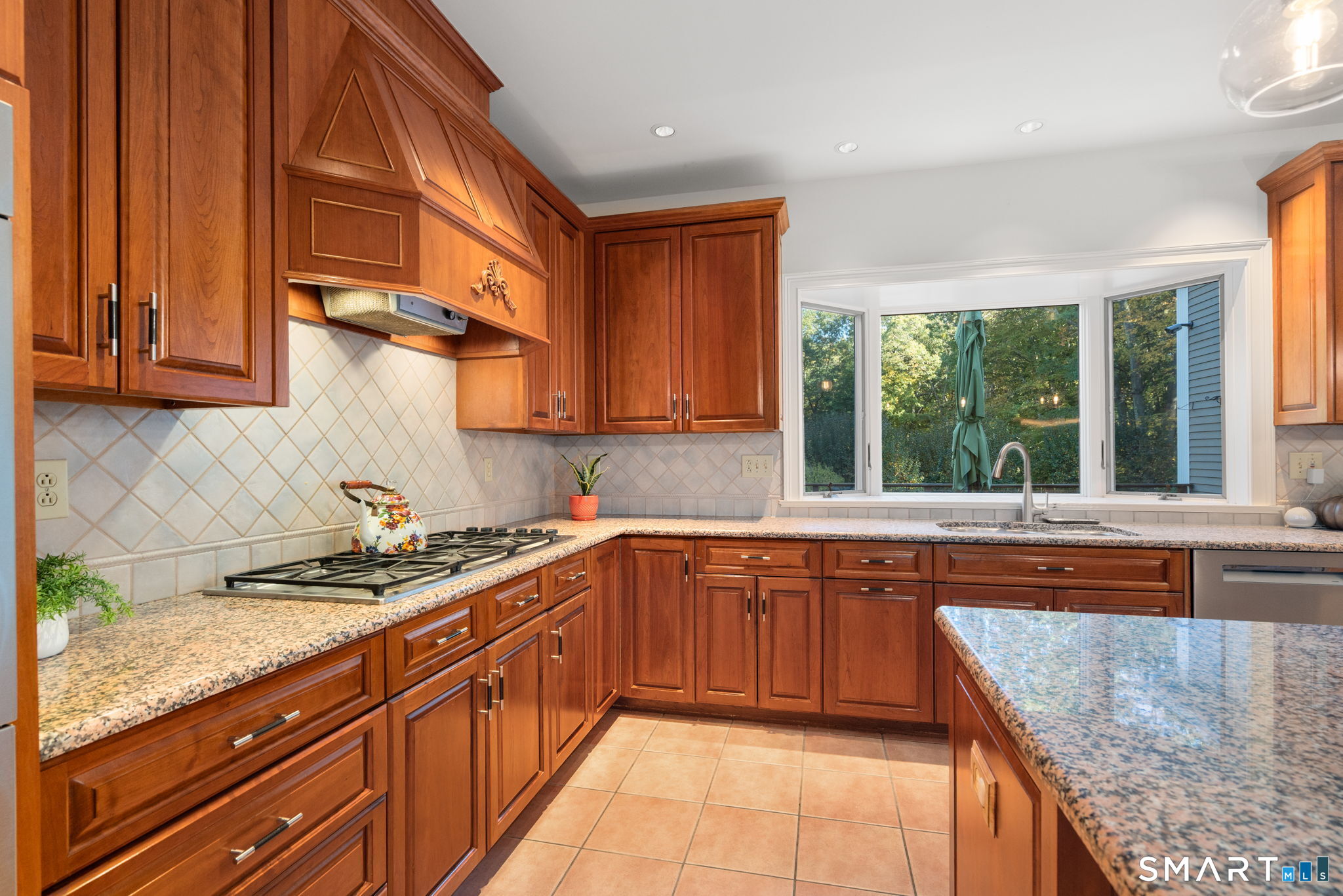 15 Adirondack Trail Easton CT 06612