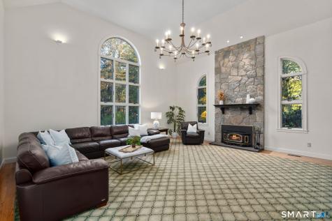 15 Adirondack Trail Easton CT 06612