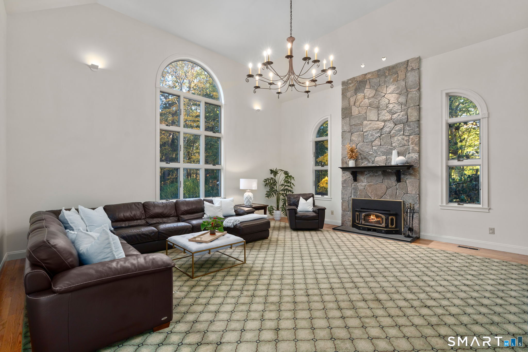 15 Adirondack Trail Easton CT 06612