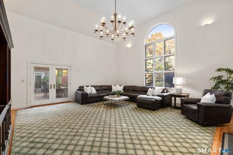 15 Adirondack Trail Easton CT 06612