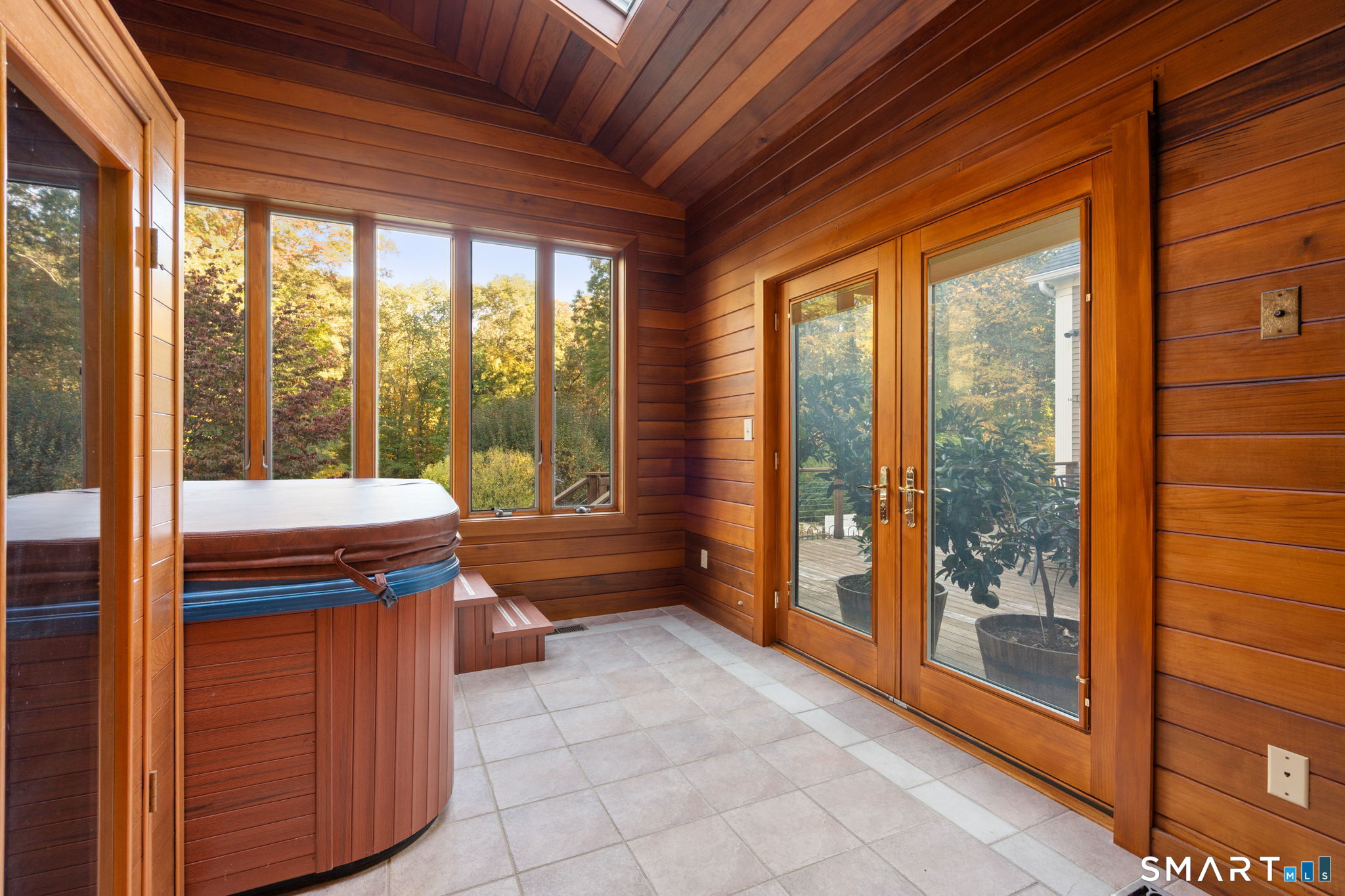 15 Adirondack Trail Easton CT 06612