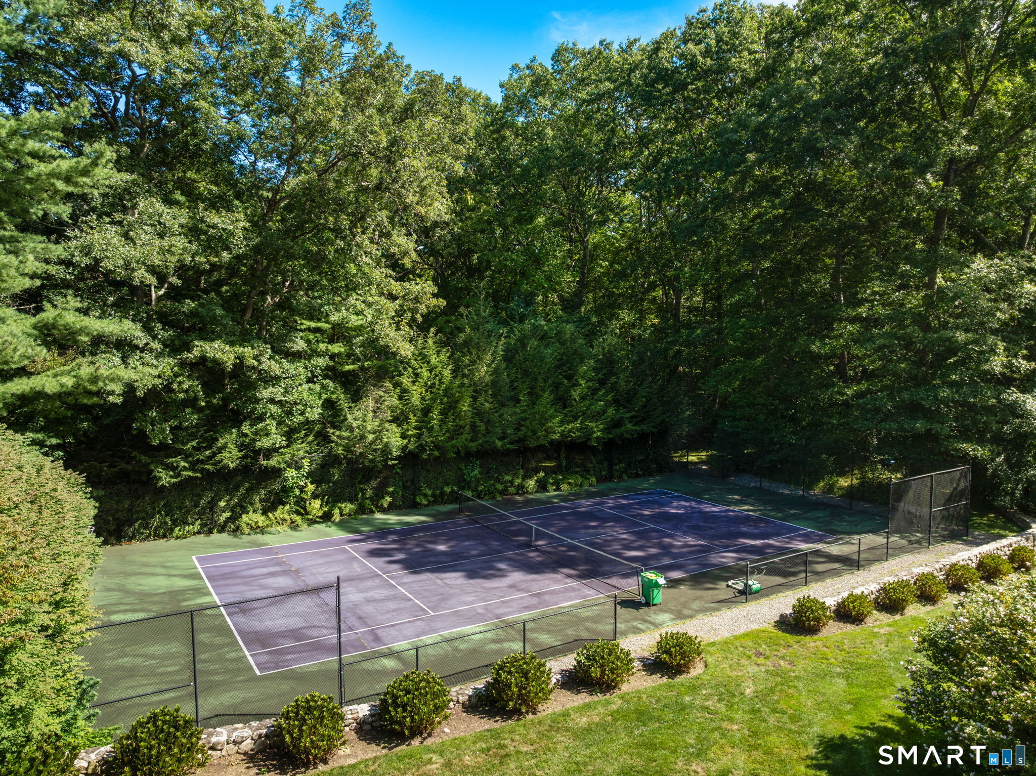 15 Adirondack Trail Easton CT 06612