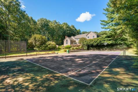 15 Adirondack Trail Easton CT 06612