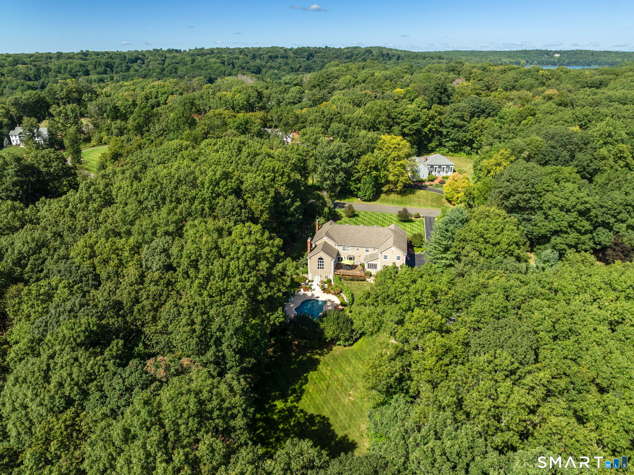 15 Adirondack Trail Easton CT 06612