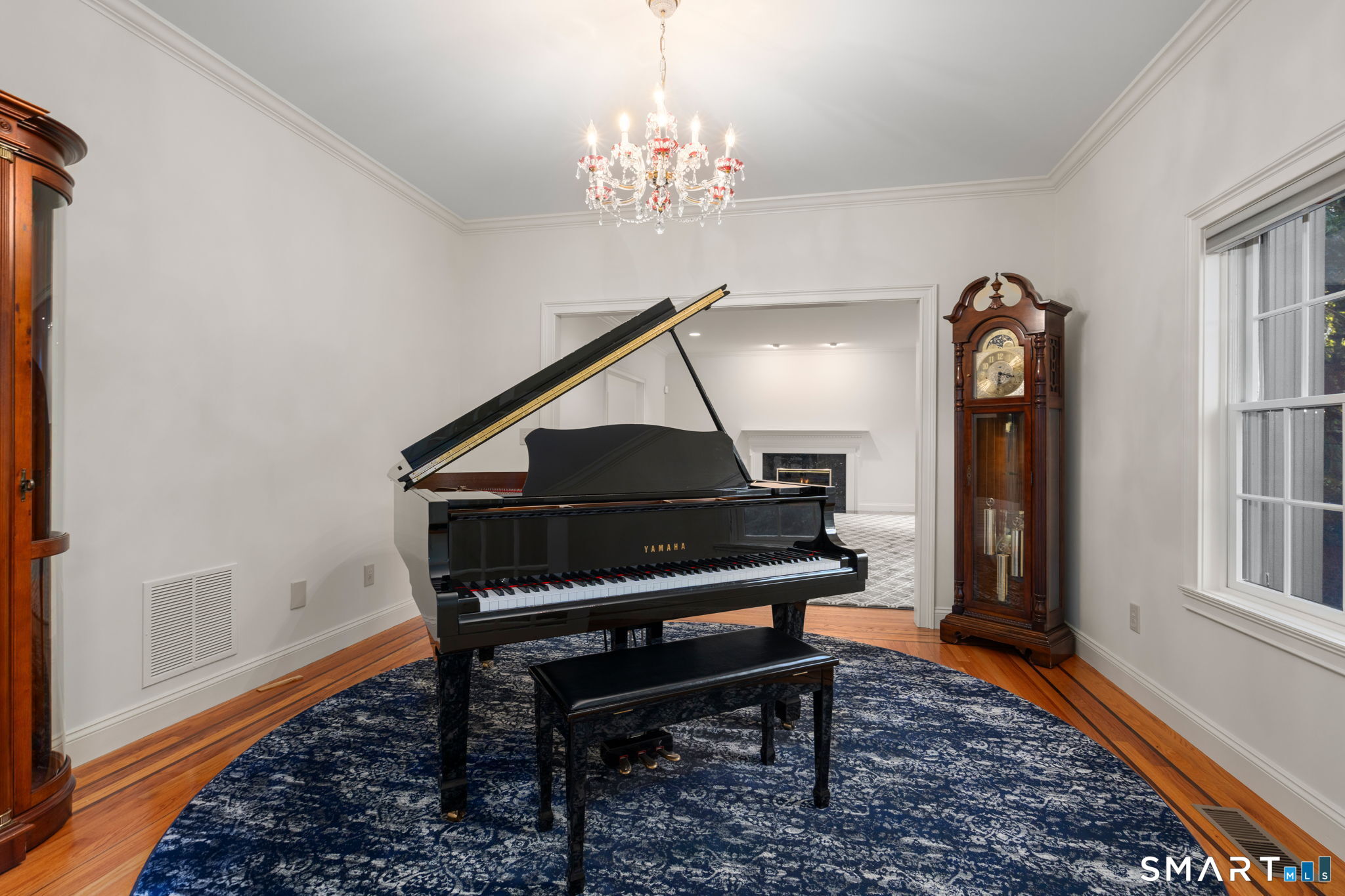 15 Adirondack Trail Easton CT 06612
