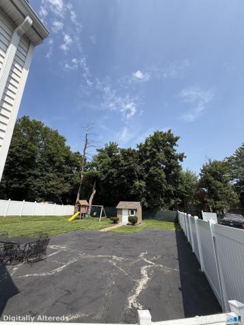 154 Overbrook Road West Hartford CT 06107