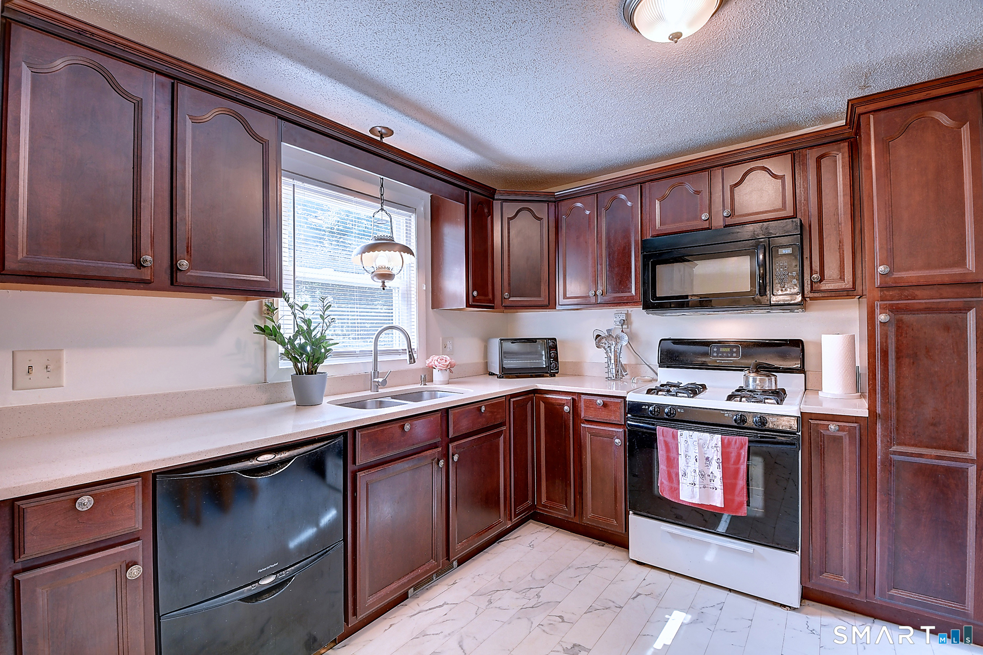 11 Autumn Drive Southington CT 06489