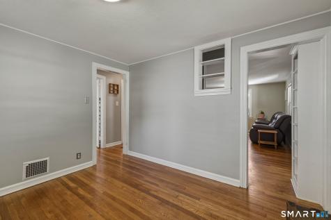 142 Clay Street Thomaston CT 06787