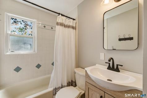 142 Clay Street Thomaston CT 06787