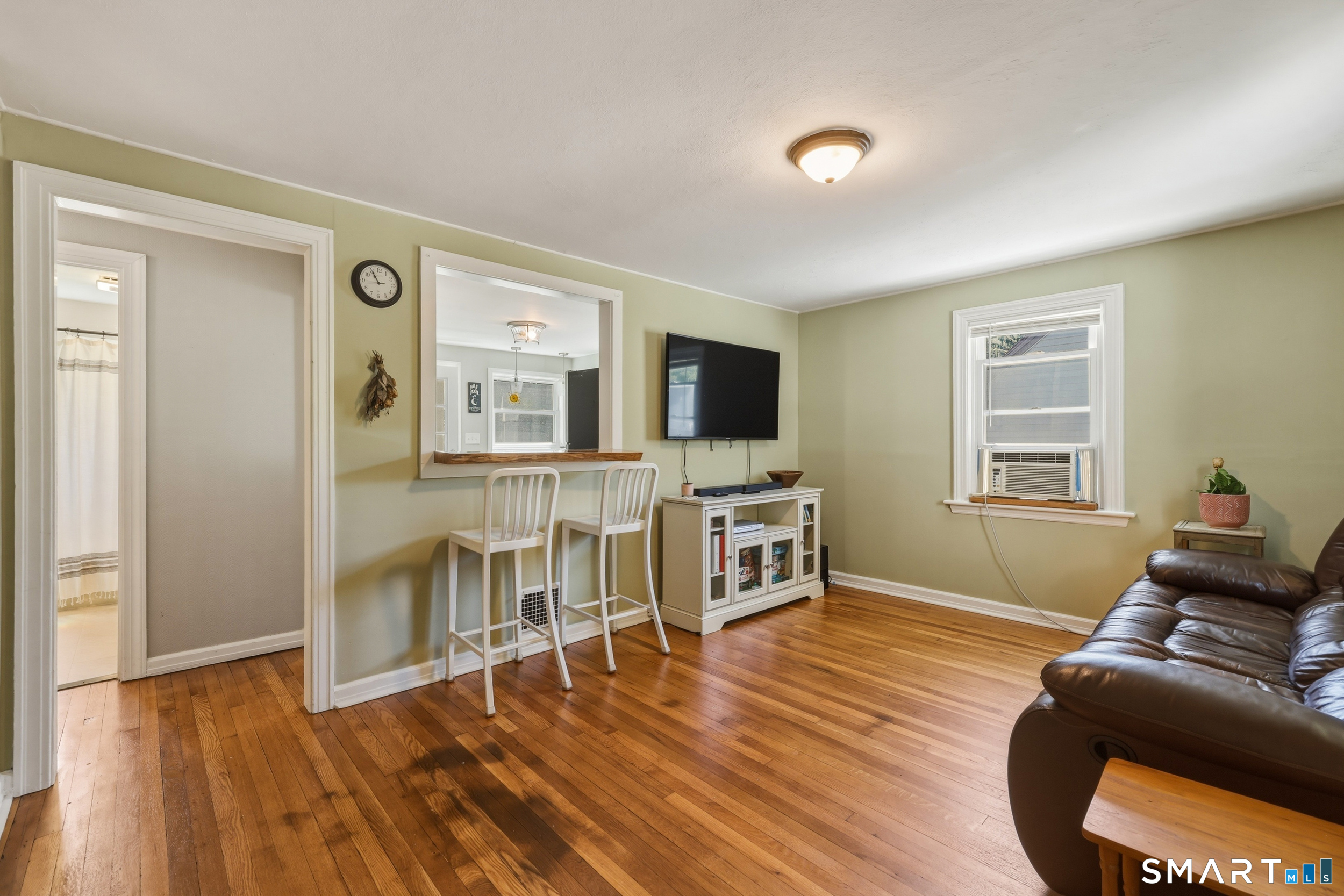142 Clay Street Thomaston CT 06787