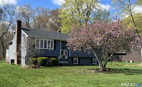 72 Nolan Road Hamden CT 06514