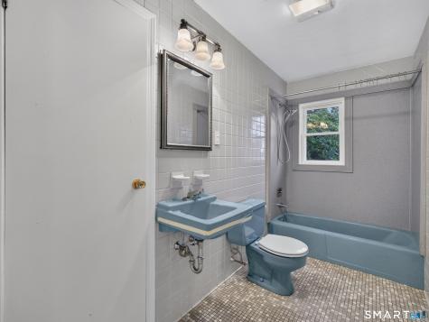 71 Knollwood Drive Old Saybrook CT 06475