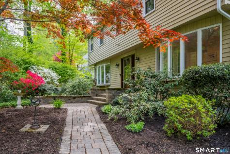 26 Buckboard Lane Avon CT 06001