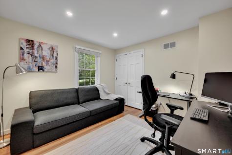 26 Buckboard Lane Avon CT 06001