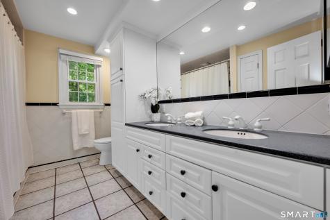 26 Buckboard Lane Avon CT 06001