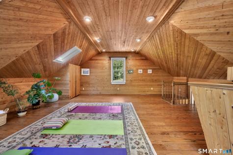 26 Buckboard Lane Avon CT 06001