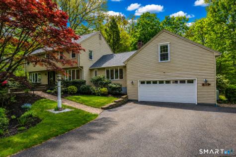 26 Buckboard Lane Avon CT 06001