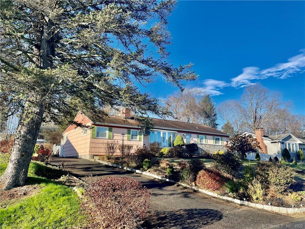 18 Nancy Drive Danbury CT 06811