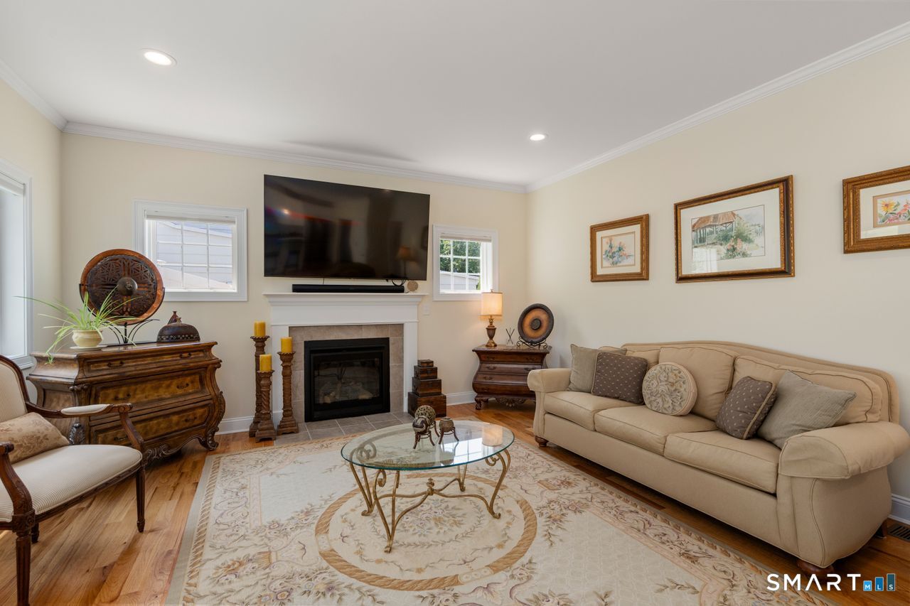12 Stratford Road West Hartford CT 06117