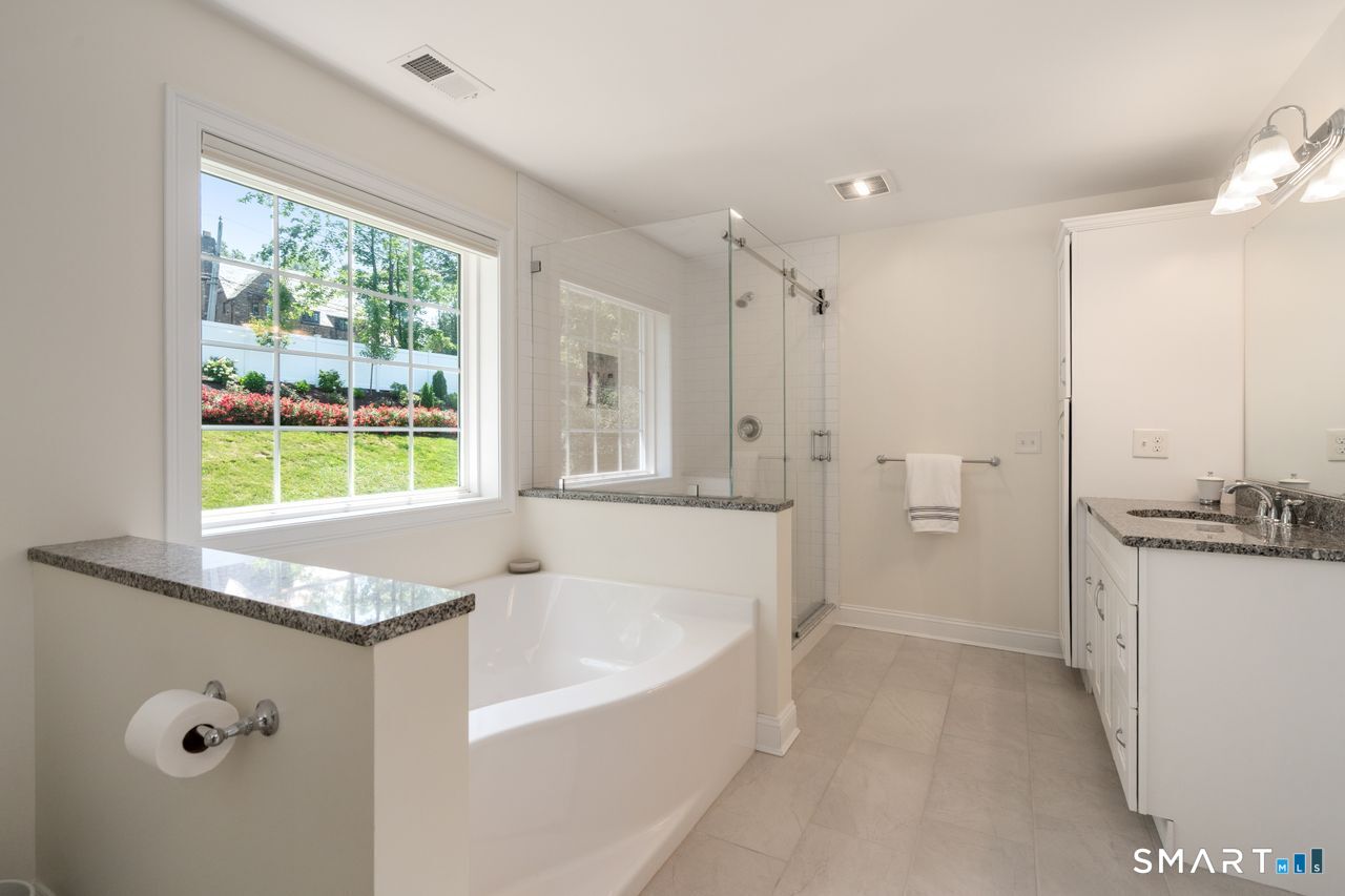 12 Stratford Road West Hartford CT 06117