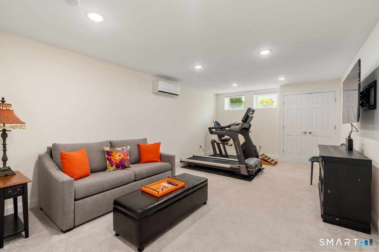 12 Stratford Road West Hartford CT 06117