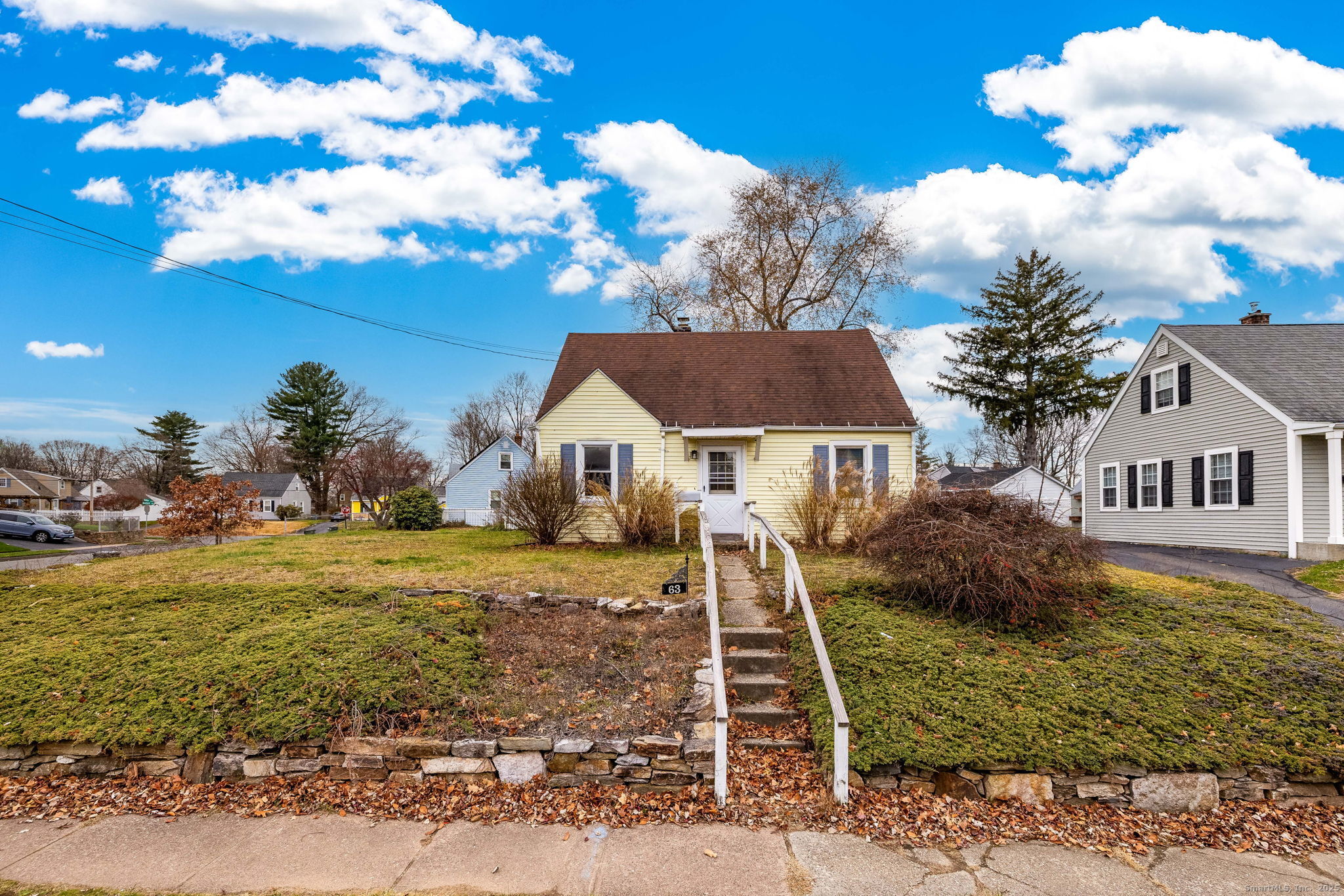 63 Winding Lane East Hartford CT 06118