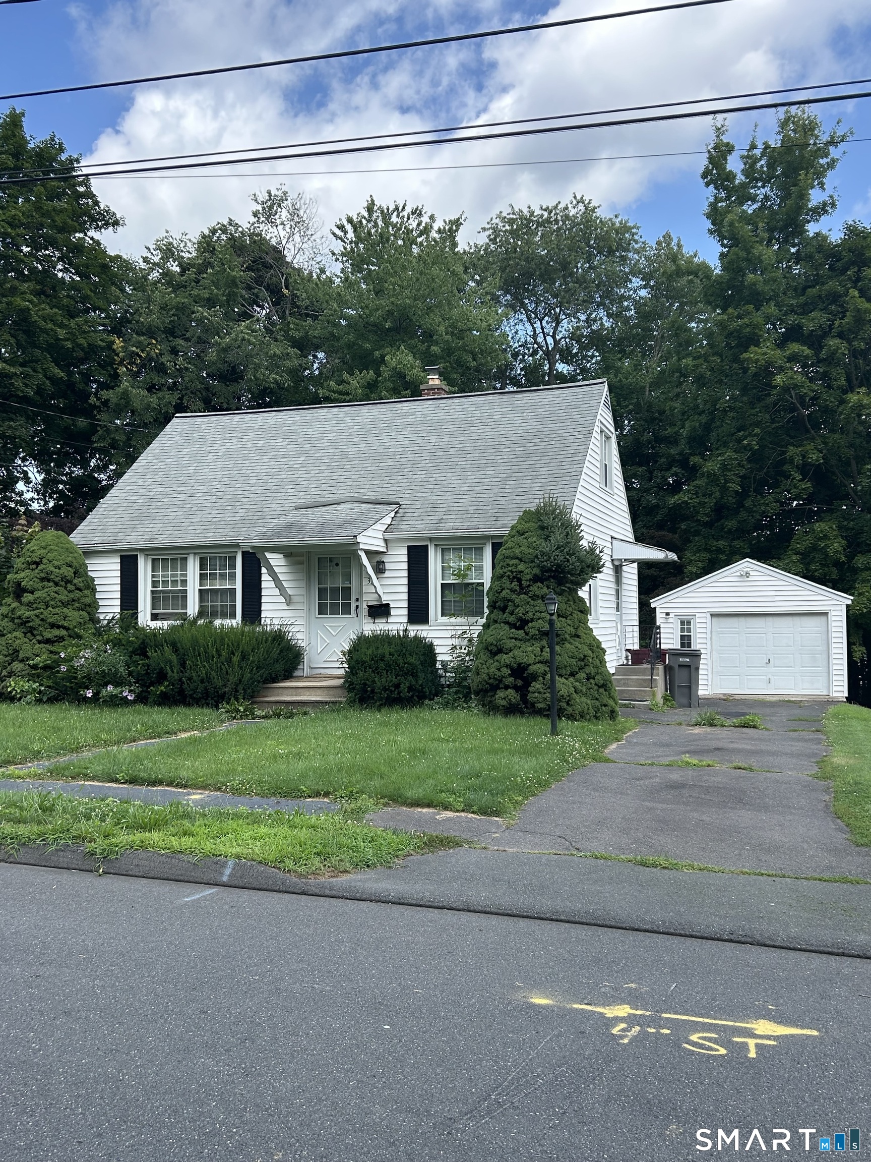 327 North Hoadley Street Naugatuck CT 06770