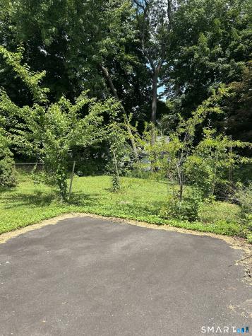 327 North Hoadley Street Naugatuck CT 06770