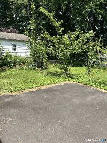 327 North Hoadley Street Naugatuck CT 06770