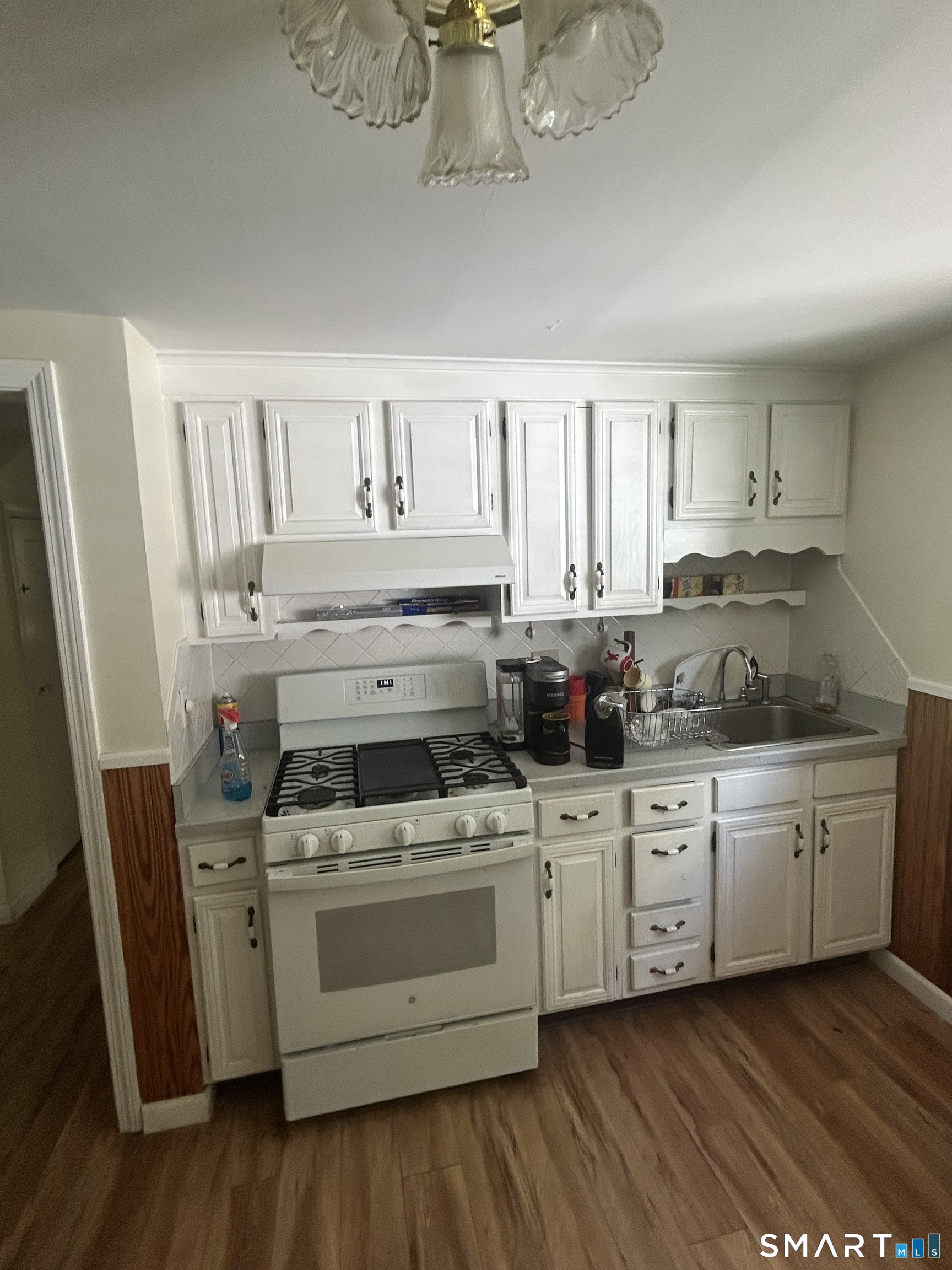 327 North Hoadley Street Naugatuck CT 06770