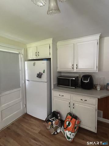 327 North Hoadley Street Naugatuck CT 06770