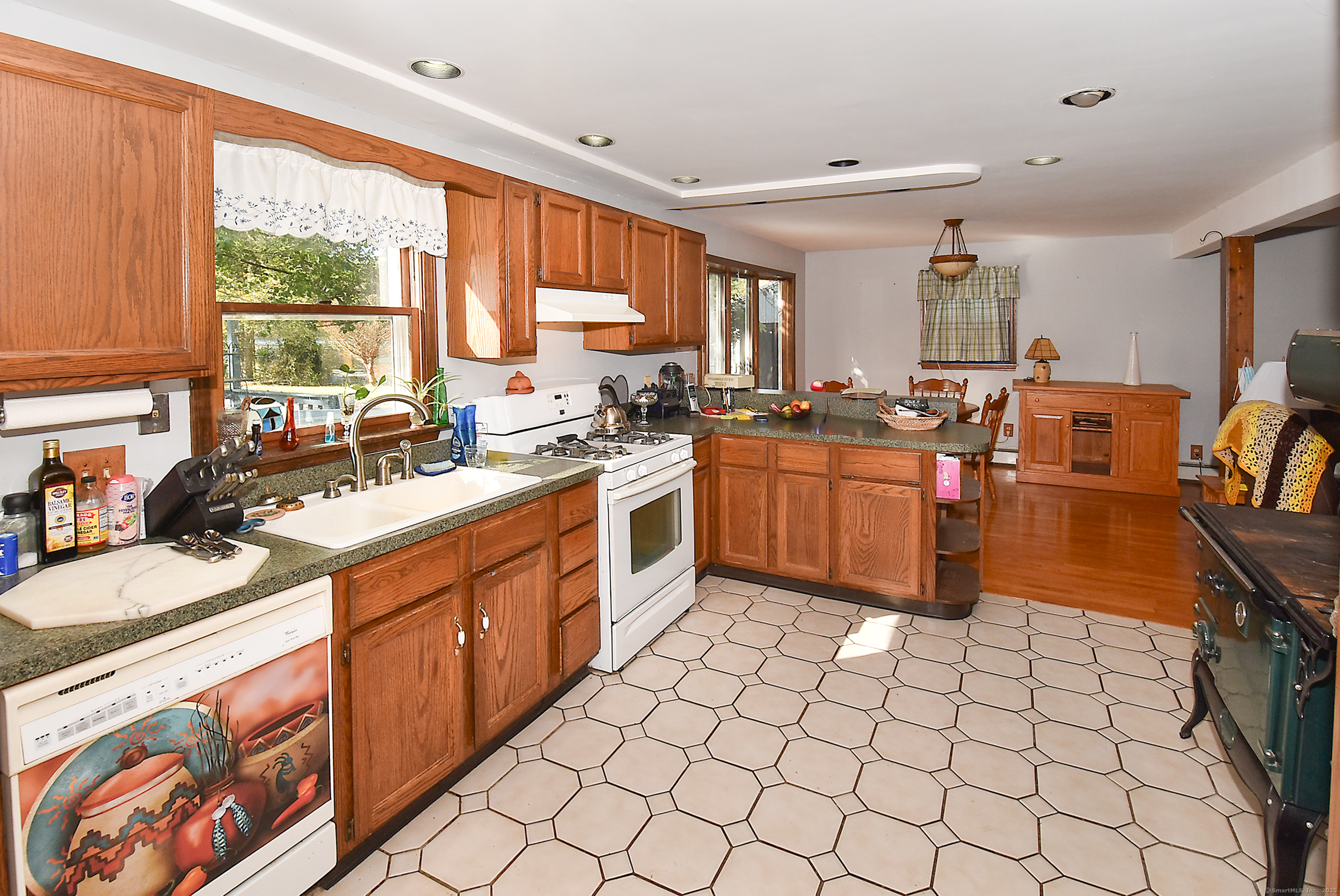 10 Ash Street Stafford CT 06076