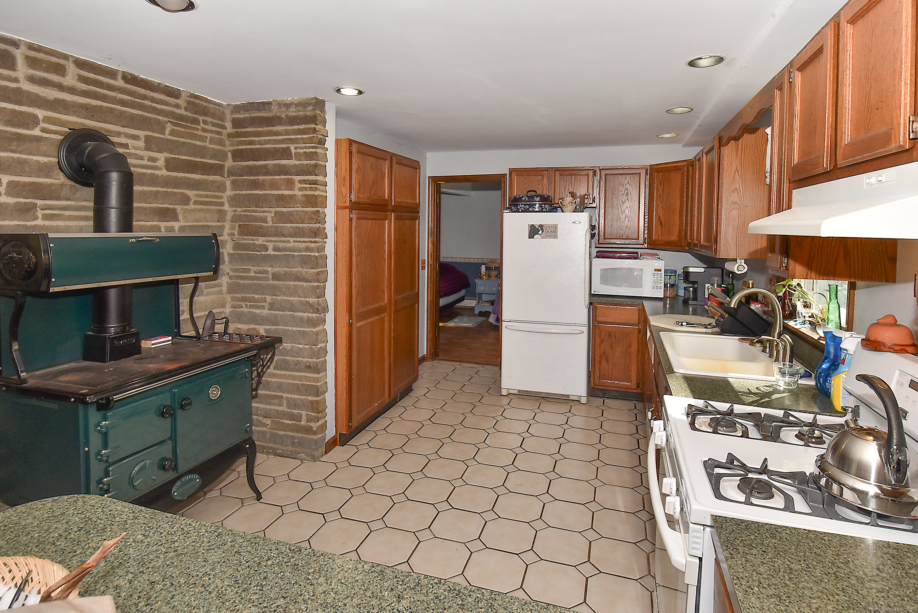 10 Ash Street Stafford CT 06076