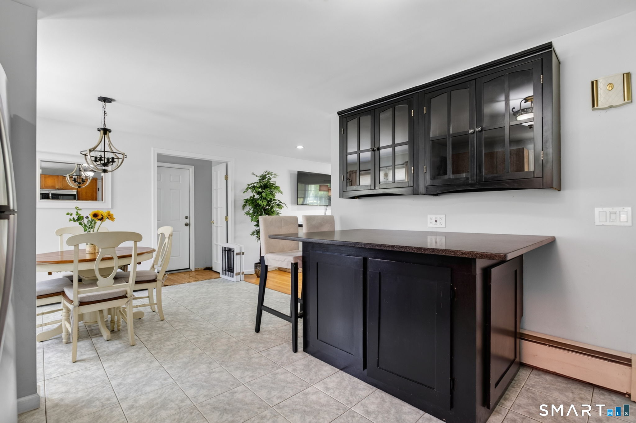 5 Beatrice Drive North Haven CT 06473