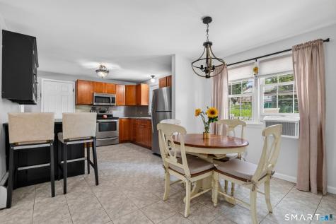5 Beatrice Drive North Haven CT 06473