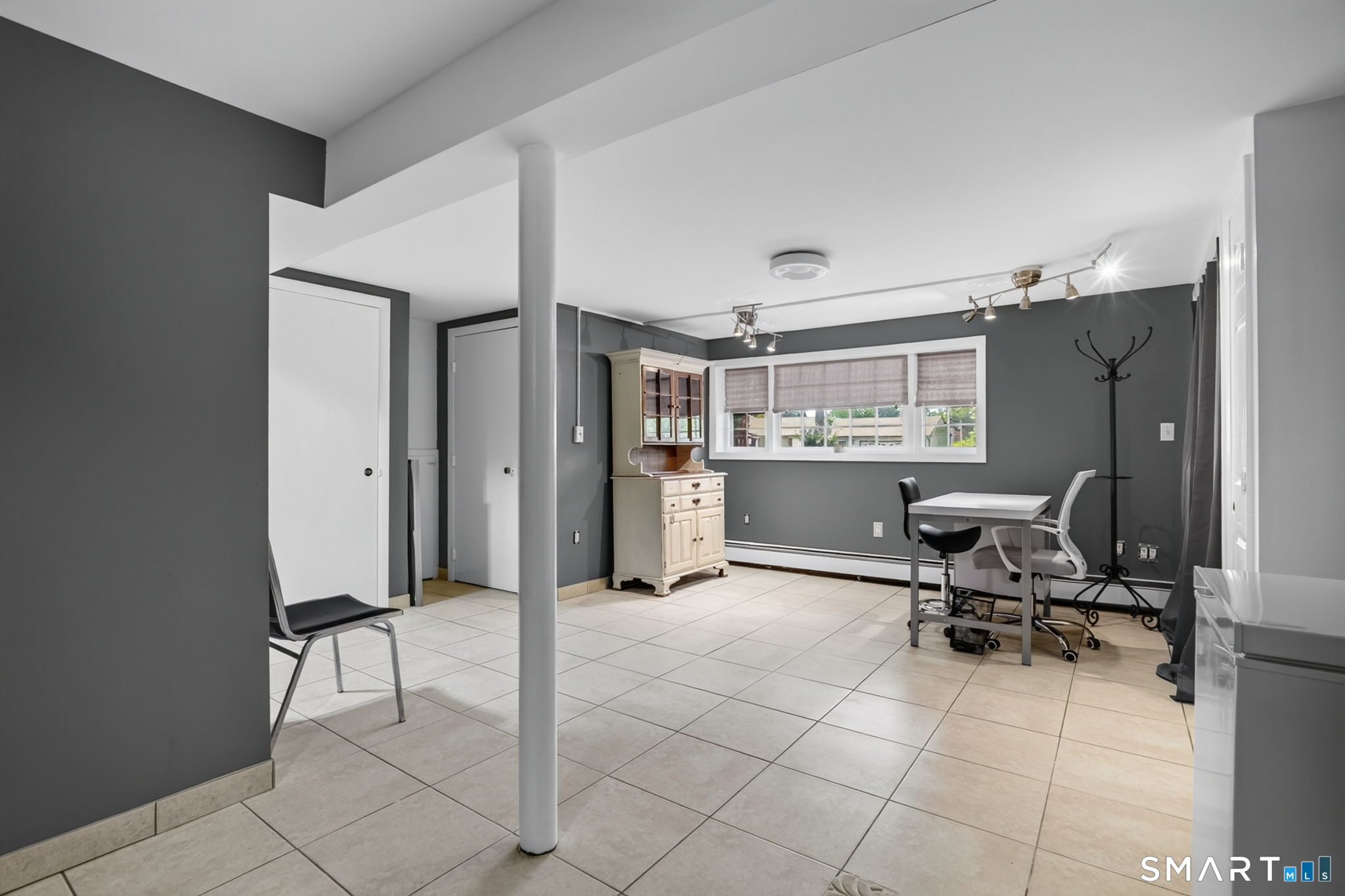 5 Beatrice Drive North Haven CT 06473