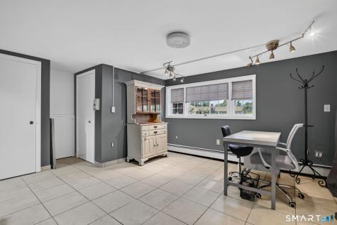 5 Beatrice Drive North Haven CT 06473