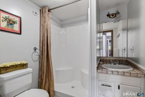 5 Beatrice Drive North Haven CT 06473
