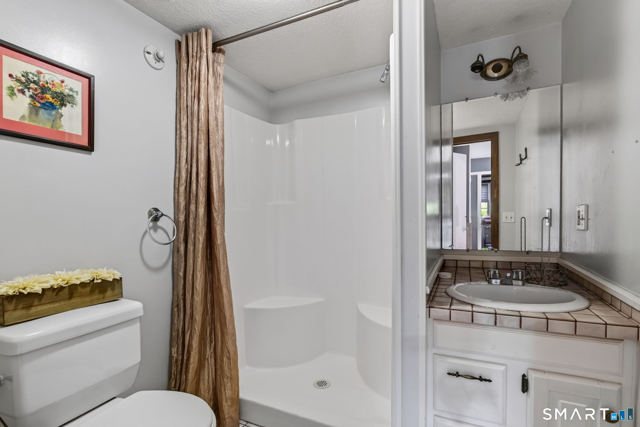 5 Beatrice Drive North Haven CT 06473