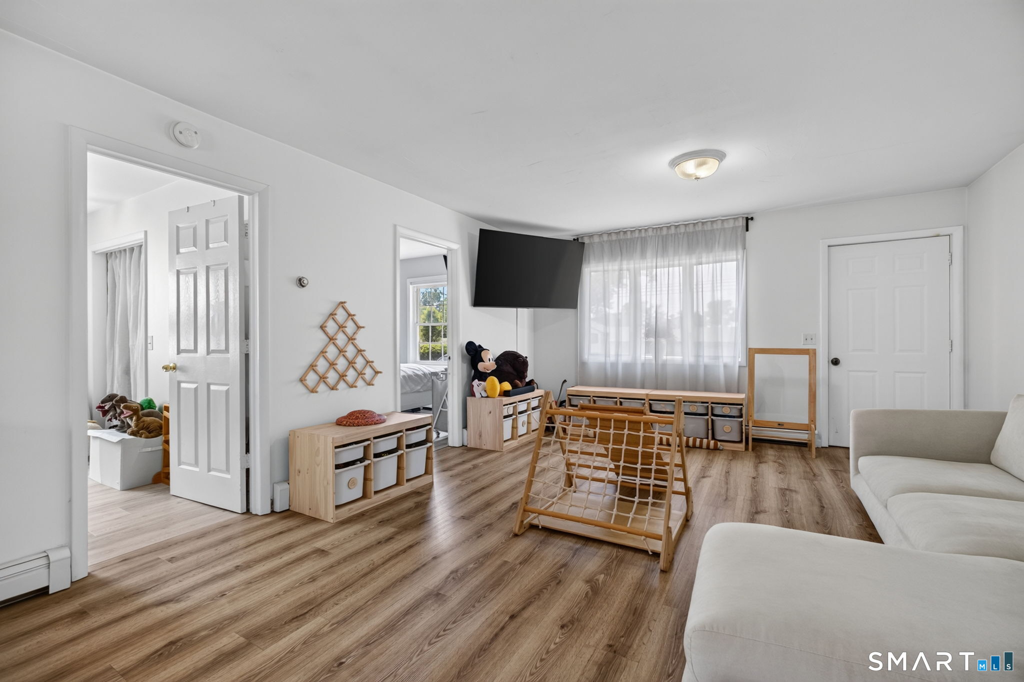 5 Beatrice Drive North Haven CT 06473