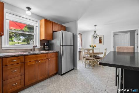 5 Beatrice Drive North Haven CT 06473