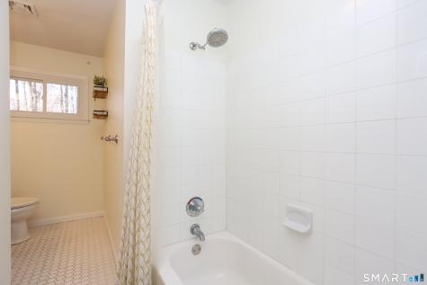 54 Rita Drive New Fairfield CT 06812