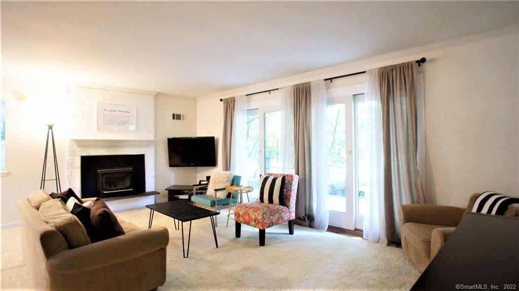 6 Wayfaring Road Norwalk CT 06851