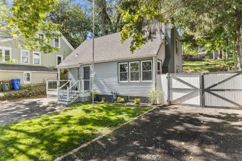 293 New Hanover Avenue Meriden CT 06451