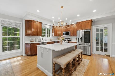 37 Jenny Lane Oxford CT 06478