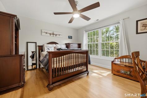 37 Jenny Lane Oxford CT 06478