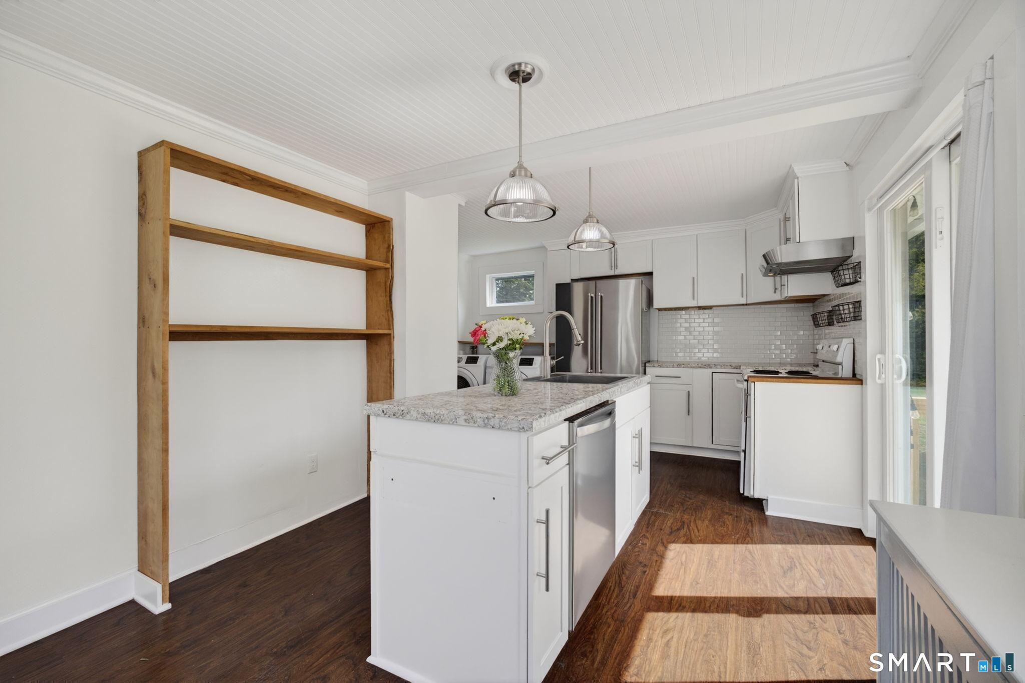 61 Ingham Hill Road Old Saybrook CT 06475