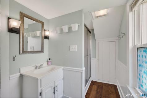 61 Ingham Hill Road Old Saybrook CT 06475