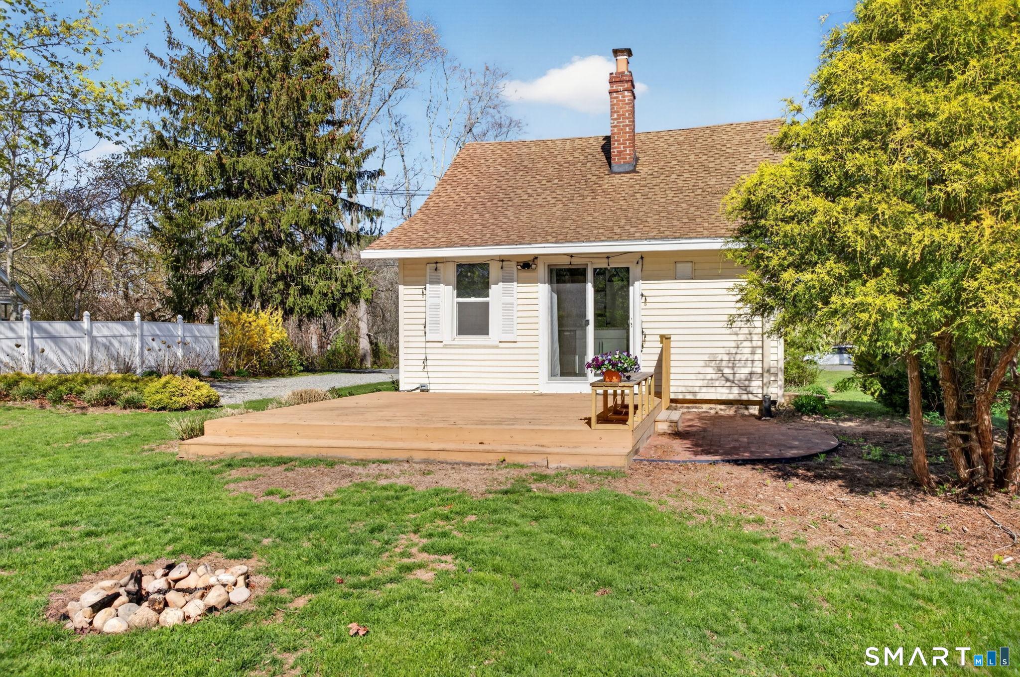 61 Ingham Hill Road Old Saybrook CT 06475