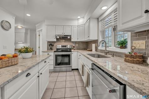 13 Rajcula Farm Road Brookfield CT 06804